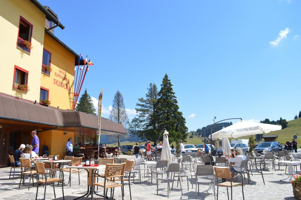 Hotel Vezzena Malga Postesina Luaran gambar