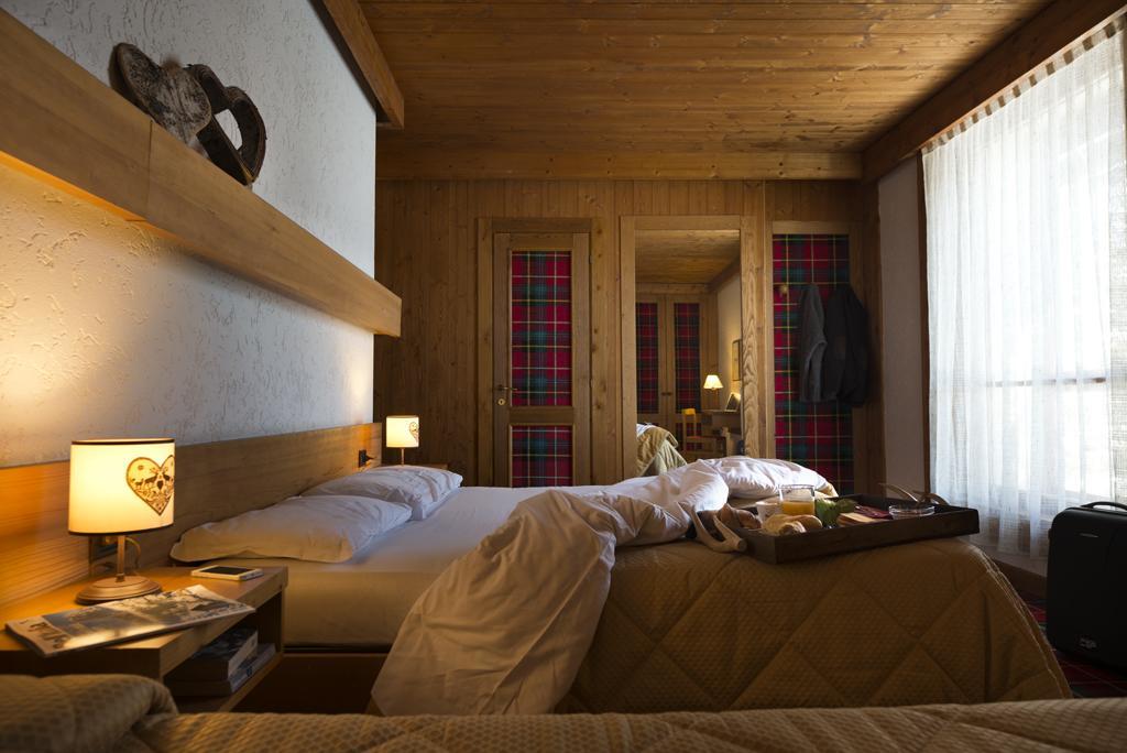Hotel Vezzena Malga Postesina Luaran gambar